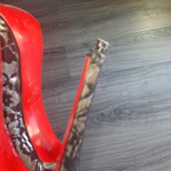 Red bottoms - Picture 12 of 14